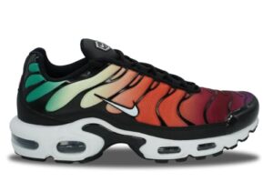 NIKE Air Max Plus schwarz DM0032-025, Schwarz , 43 EU, 132.97