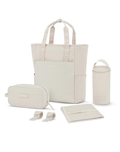 Kapten & Son Rucksack Lindby Diaper Set Sandstone 18 L | 2in1 Wickelrucksack & Wickeltasche mit Kinderwagen- und Kofferbefestigung | inklusive Kulturtasche, Wickelunterlage & isolierter Flaschenhalter