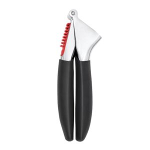 OXO Good Grips Knoblauchpresse mit integriertem Reiniger