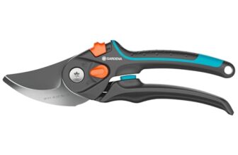 Gardena PremiumCut Pro Flex Gartenschere, Bypass-Schnitt, für frisches Holz, 24 mm Schnittdurchmesser, ergonomische Griffe, PowerCoating-Klingen, in Deutschland hergestellt (12252-20)