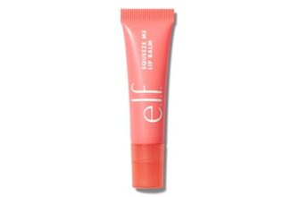 e.l.f. Squeeze Me Lip Balm, feuchtigkeitsspendender Lippenbalsam für einen Hauch von Farbe, mit Hyaluronsäure, Vegan & Tierversuchsfrei, Strawberry