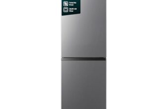 Hisense RB327N4ADD Kühl-Gefrier-Kombination, EEK D, Total NoFrost, wechselbarer Türanschlag, Flaschengitter, 171 Liter Kühlteil, 85 Liter Gefrierteil, Inox Look