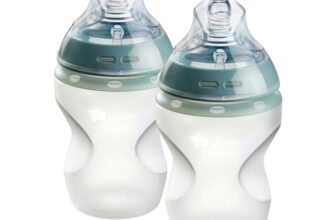 Tommee Tippee Babyflaschen, Natural Start Anti-Kolik-Babyflasche aus Silikon mit brustähnlichem Sauger, 260ml, ab 0 Monate, selbst sterilisieren, Grundausstattung für das Babyfüttern, 2 Stück