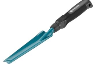 Gardena Unkrautstecher: Ideales Gartenwerkzeug zum effektiven Entfernen von Unkraut, mit ergonomischem Griff, aus Qualitätsstahl, korrosionsgeschützt, Arbeitslänge 14,5 cm (8935-20)