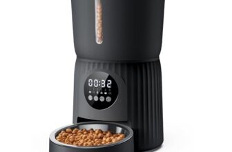 Faroro Futterautomat Katze, 4L Katzenfutter Automat, Futterspender Katze Mit 1–6 Mahlzeiten Pro Tag, Portionskontrolle, 10s Sprache, Langsames Füttern (Schwarz)