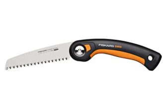 Fiskars Plus Klappsäge, Für dicke Stämme und Äste, 3 Schneidpositionen, Scharfes Power Tooth-Blatt, Grobzahnung, Blattlänge: 15 cm, Schwarz/Orange, SW68, 1067552