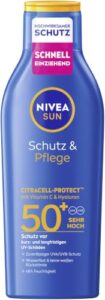 NIVEA SUN Schutz & Pflege Sonnenlotion LSF 50+, wasserfester Sonnenschutz mit Vitamin C & Hyaluron, schnell einziehende Sonnencreme für 48h Feuchtigkeit ohne weiße Rückstände (200 ml)