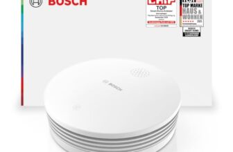 Bosch Smart Home Rauchwarnmelder II, Smarter Rauchmelder mit Sirene & App-Alarm, vernetzter Brandschutz im ganzen Zuhause, Apple Home kompatibel, einfache Montage, Controller II erforderlich