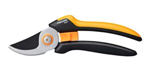 Fiskars Bypass-Gartenschere L, Solid, P341, Für frische Äste und Zweige, Antihaftbeschichtet, Edelstahl-Klingen, Länge: 20,5 cm, Schwarz/Orange, 1057164