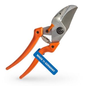 Original LÖWE 8 Profi Amboss Gartenschere 8.107 mit Bypass Geometrie – scharfe handliche Schere mit Stahl-Klinge Antihaftbeschichtung und ergonomisch geformte Griffe für Schneidarbeiten im Garten