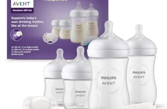 Philips AVENT Babyflaschen Natural Response, Geschenkset für Neugeborene – 4 Babyflaschen, ultra soft Schnuller und Flaschenbürste, Babys von 0–12 Monaten und älter (Modell SCD838/11)