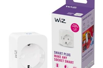 WiZ Smart Plug, Smarte Steckdose, Weiß