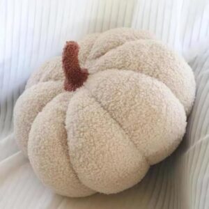 Bettschlange Kürbis Kissen, 3D Kürbis Deko, Halloween Plüsch Gemütliche Herbst Gefüllte Zierkissen für Erntedankfest Weihnachten Schlafzimmer, Stuffed Plushh, Creme, 20cm