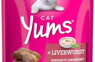 Vitakraft Cat Yums, Katzen Leckerli, weicher Katzensnack gefüllt mit Leberwurst, im wiederverschließbaren Beutel, ohne Zusatz von Zucker (1x 40g)