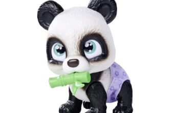 Simba 105950054 Pamper Petz Panda (ca. 15 cm) – Spielzeug-Tier mit Trink- und Nässfunktion für Kinder ab 3 Jahre – interaktives Haustier-Baby mit Spiel-Zubehör und magischer Pfote
