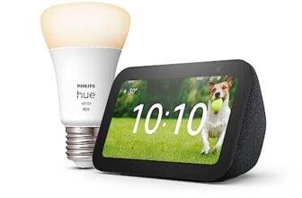 Echo Show 5 (3. Gen.) | Anthrazit + Philips Hue White Smart Bulb (E27), Funktionert mit Alexa – Smart Home-Einsteigerpaket