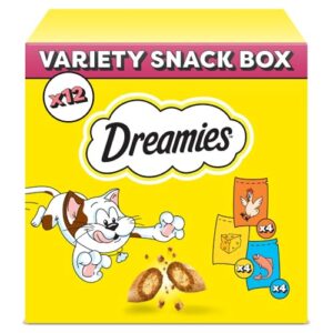 DREAMIES Katzensnacks – 12x60g – mit Huhn, Käse und Lachs – Traumhaft knusprige Katzen Leckerlies mit zarter Füllung – Variety Snack Box