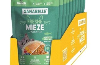 Sanabelle Freshe Mieze – Forelle, Pute und Huhn, 10 x 100 g Beutel voll recyclingfähig, Dampfgegartes Nassfutter für Katzen, Katzenfutter wie frisch gekocht, Eine Marke von Bosch Tiernahrung