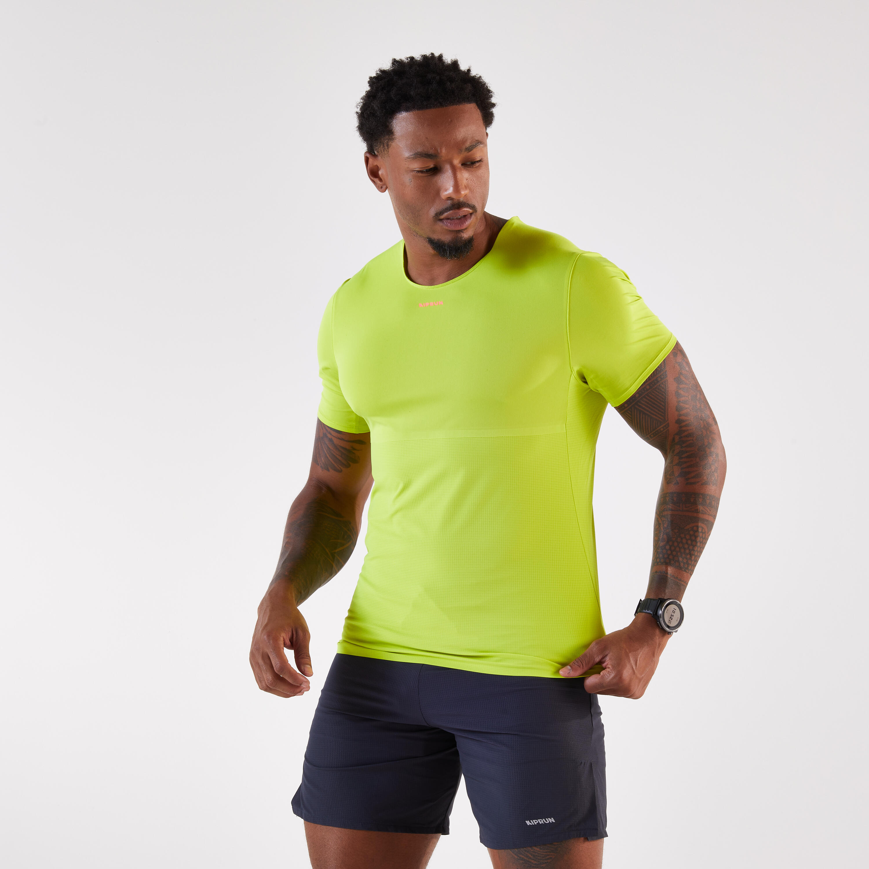 Laufshirt kurzarm Herren Langstrecke – Run 900 Ultra grün/rosa