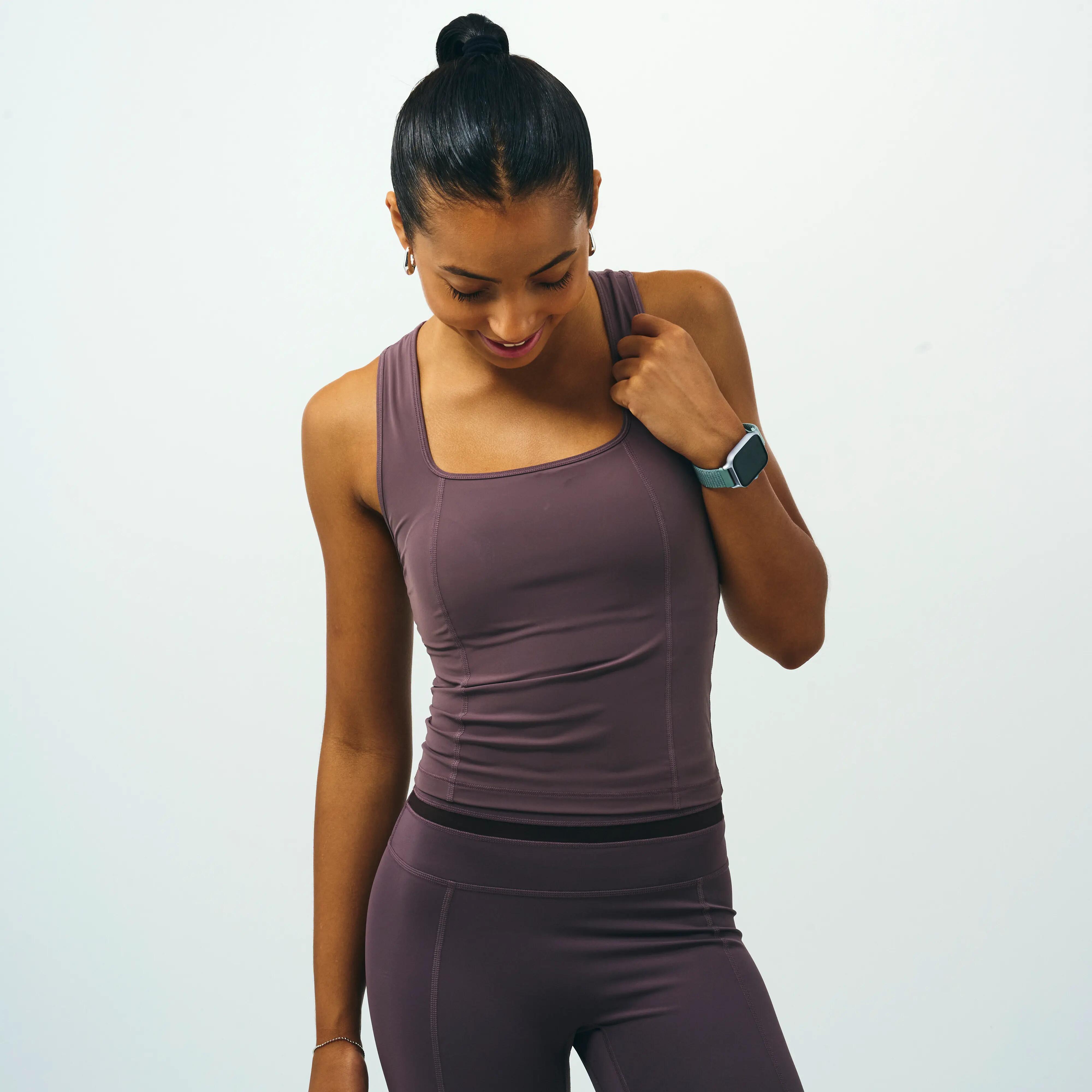 Top Damen eckiger Ausschnitt dehnbar – Limited Edition Pilates braun