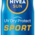 NIVEA SUN Schutz & Pflege Sonnenlotion LSF 50+, wasserfester Sonnenschutz mit Vitamin C & Hyaluron, schnell einziehende Sonnencreme für 48h Feuchtigkeit ohne weiße Rückstände (200 ml)