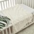 Medi Partners Babydecke Baby Decke Neugeborenen – Kuscheldecke Geschenk Babydecken 75x100cm für Kleinkinder Mädchen Krabbeldecke Kinderbett Kinderwagen 100% Baumwolle (REH mit grauem Minky)