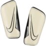 Nike Mercurial Hardshell Fußball-Schienbeinschoner, DN3614